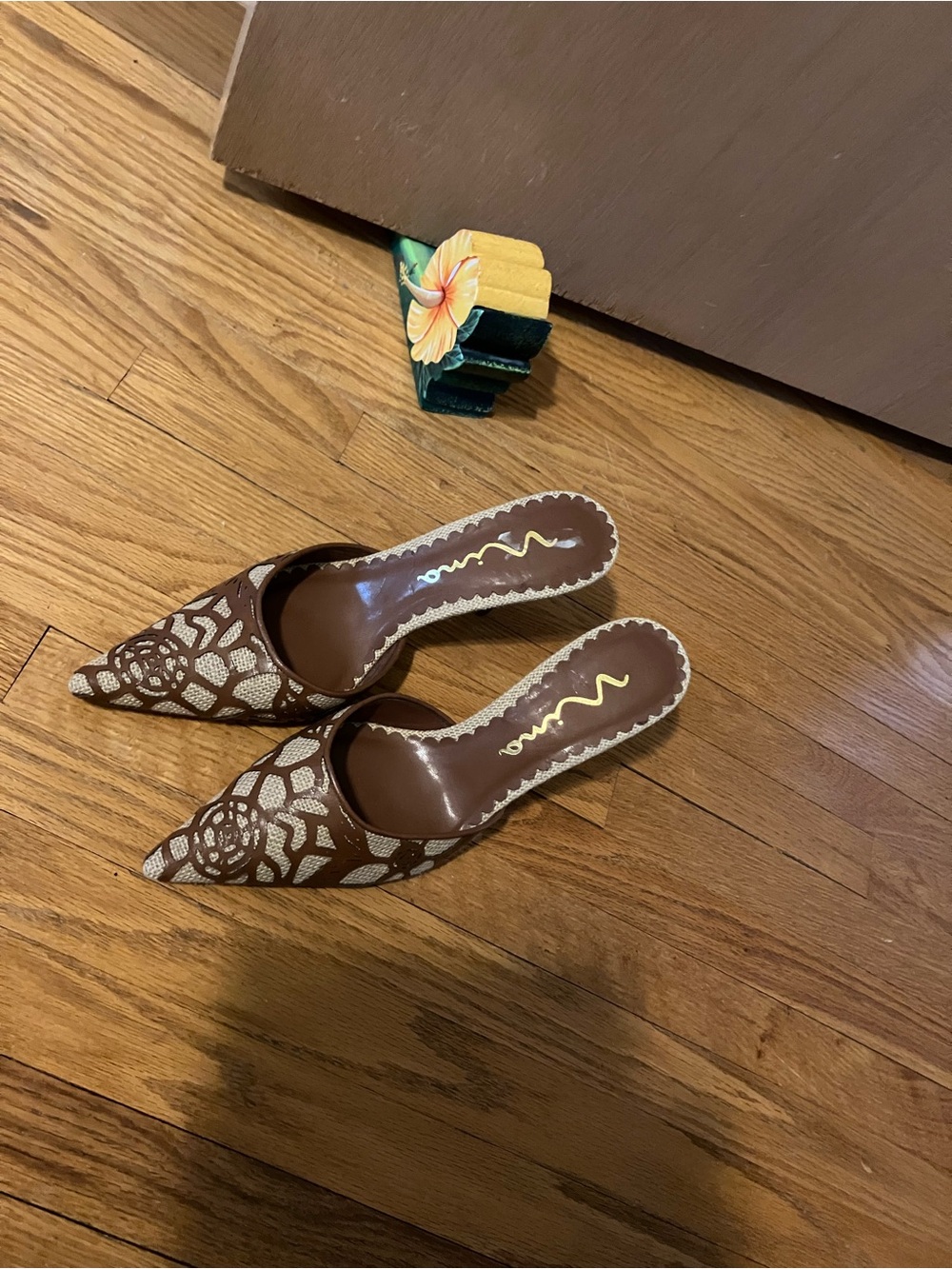 Nine West Brown Pointed-Toe Mules with Cream Floral Overlay